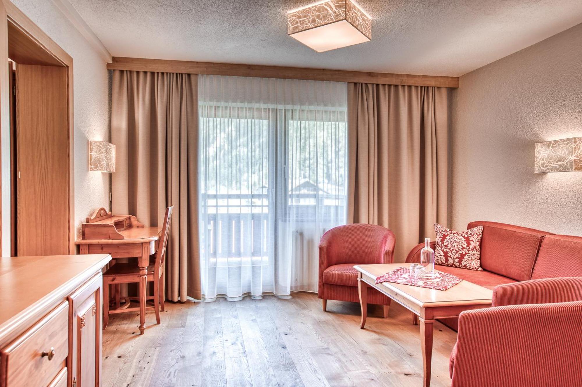 Hotel Habicher Hof 4 Oetz Room photo